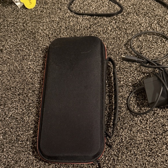 Nintendo Handheld Console - Blue - Picture 9 of 12